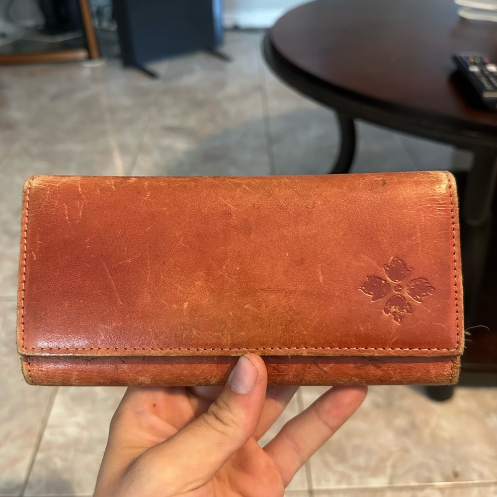 PATRICIA NASH genuine Italian leather wallet (MSRP$150)